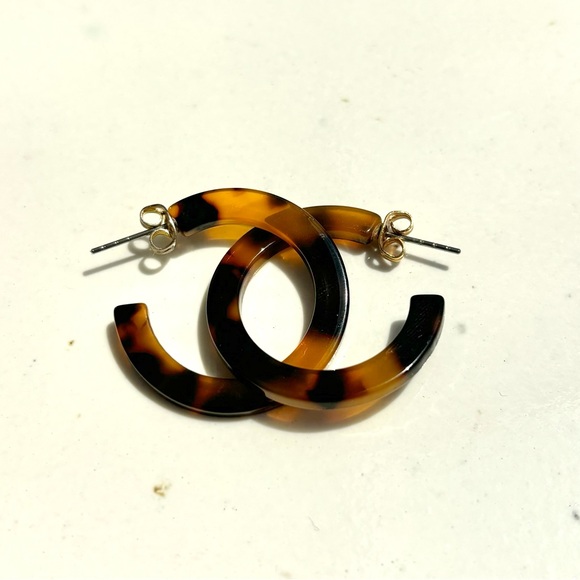 Tortoiseshell Hoops - Picture 4 of 6
